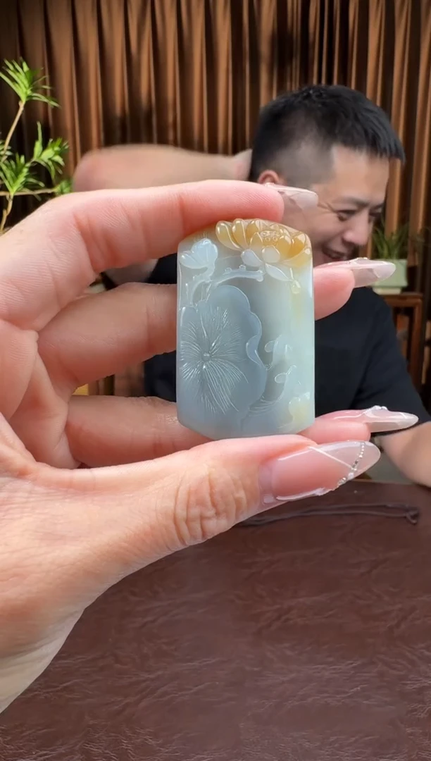 和田玉未镶嵌颈饰178刘洋8.16多样性拍一发一