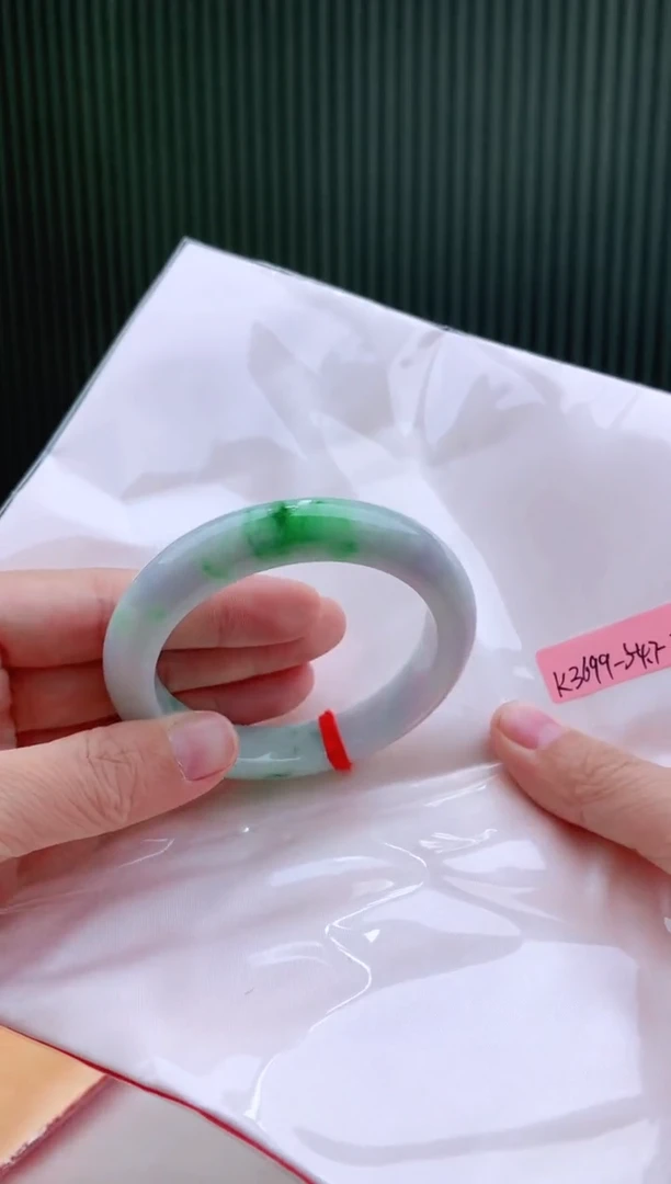 未镶嵌手镯翡翠54+