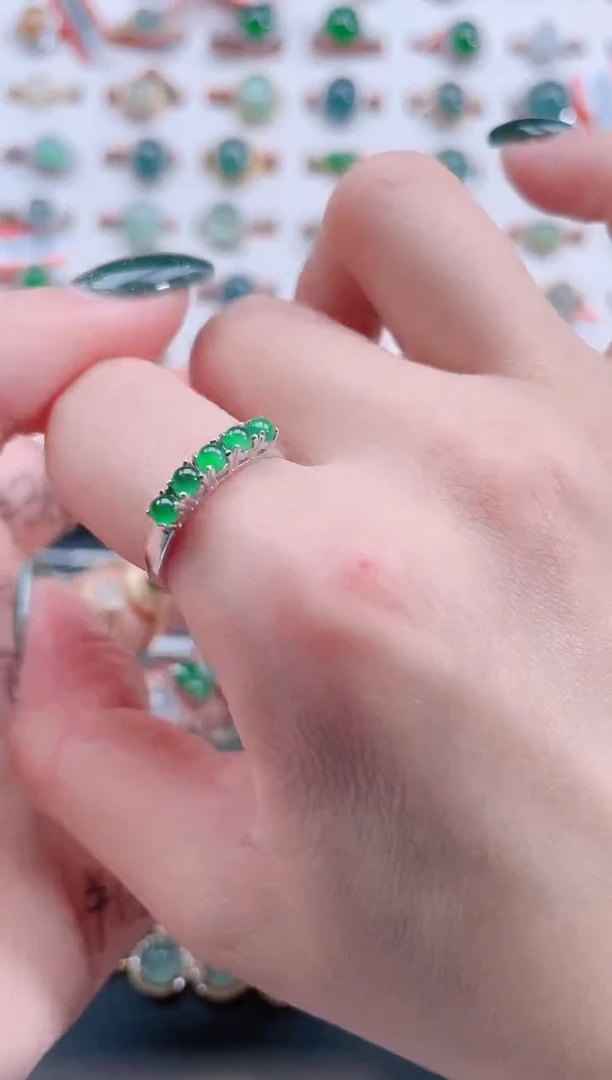 银S925镶嵌戒指翡翠天然翡翠
