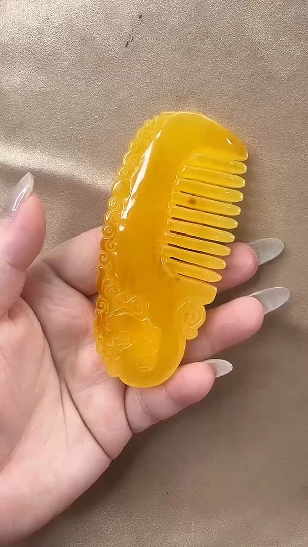琥珀颈饰未镶嵌吊坠