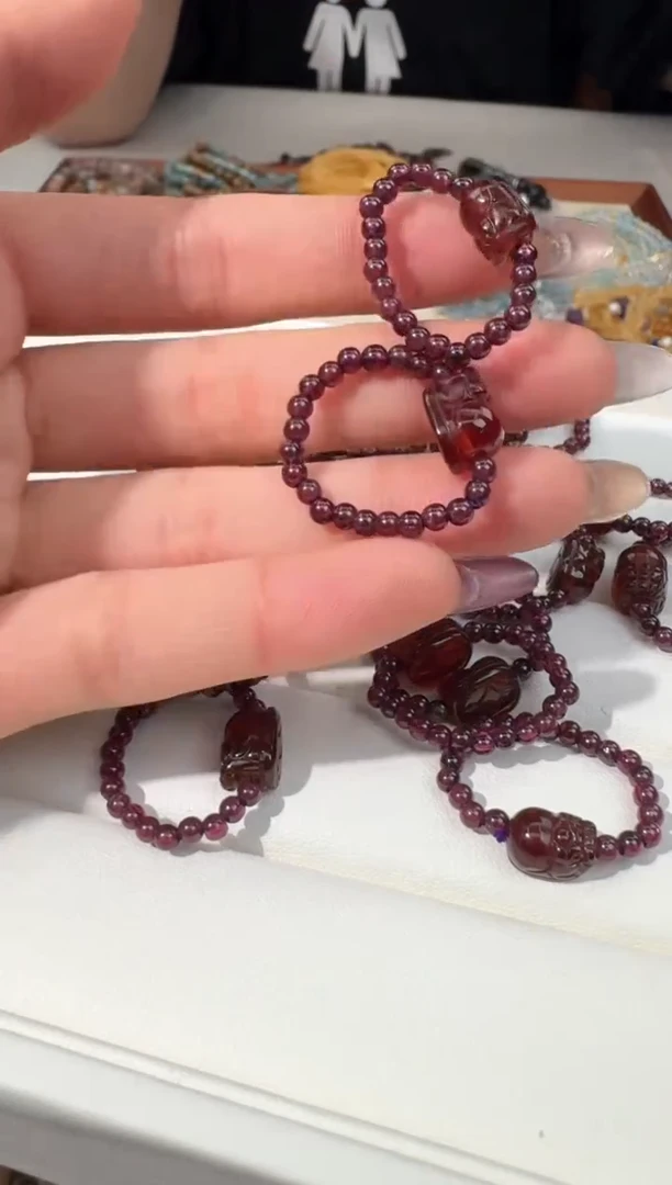 【闪购商品】水晶手链未镶嵌B010橙红石榴石貔貅戒指