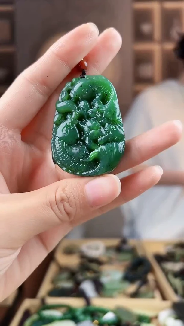 颈饰未镶嵌和田玉拍一发一，多样性发货