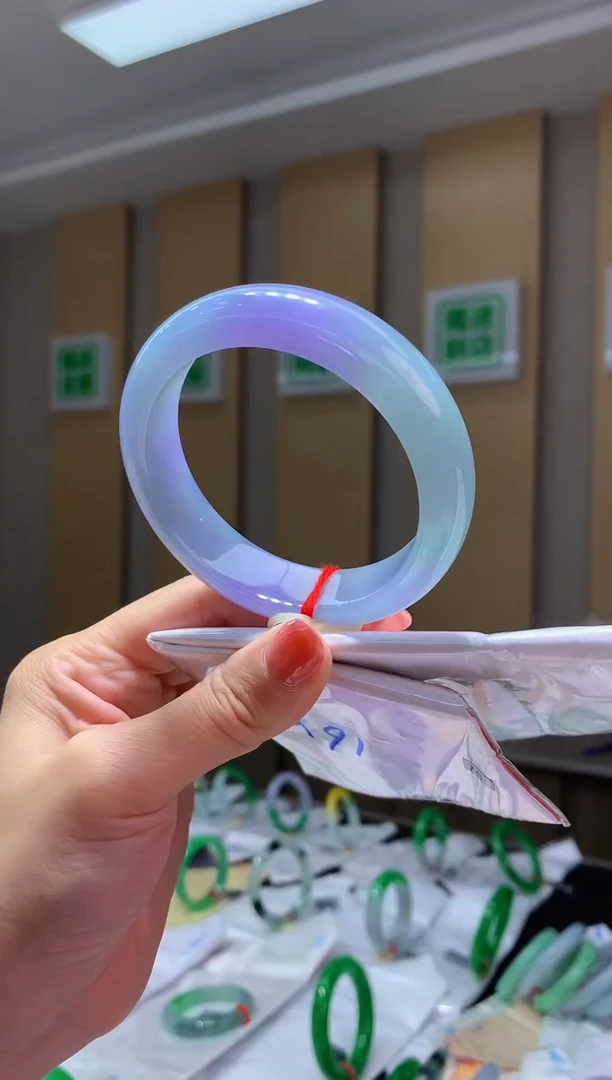 未镶嵌手镯翡翠-Q59 圈口58.1