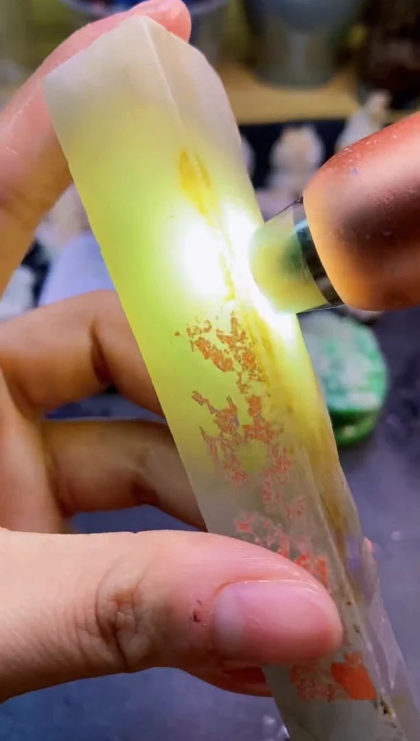 翡翠未镶嵌颈饰天然翡翠138