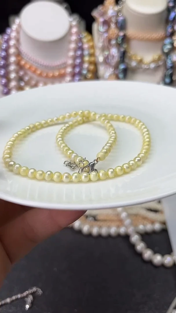 颈饰未镶嵌淡水珍珠多人