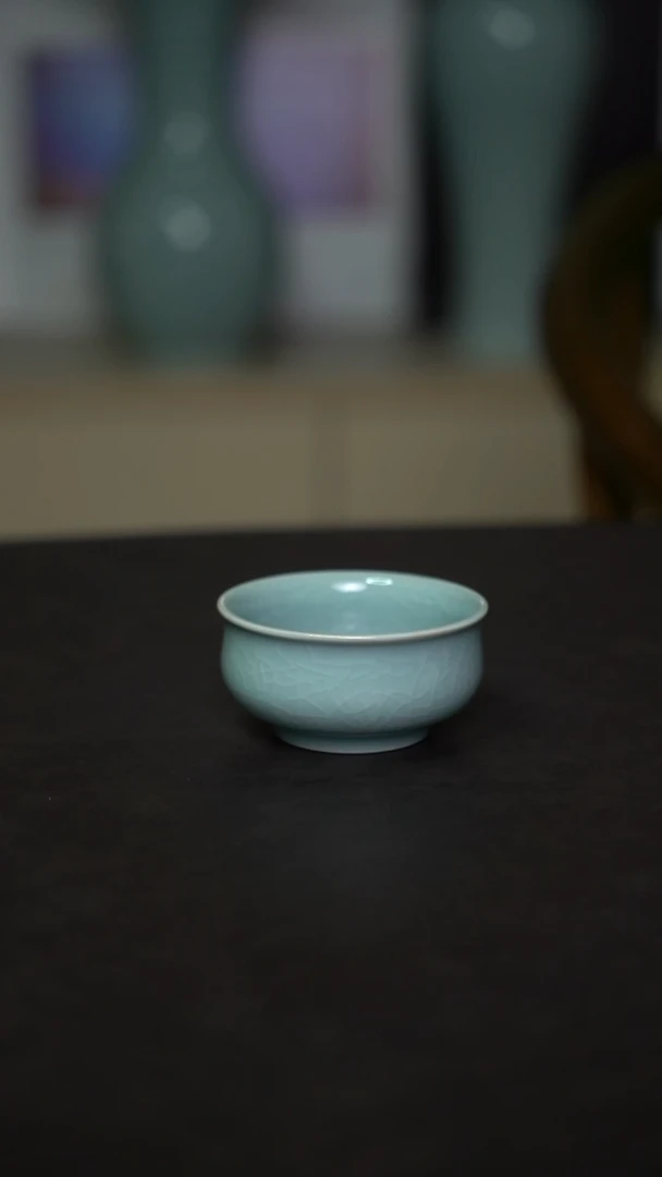 杯子瓷粉青釉钱袋杯微瑕