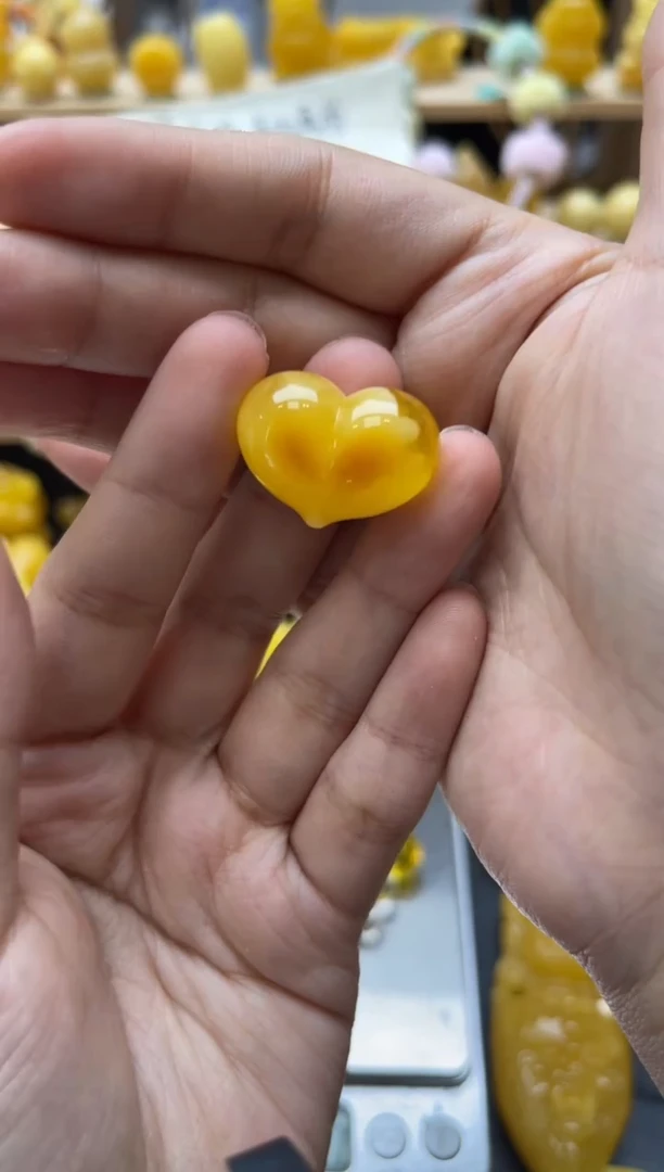 琥珀未镶嵌珠宝奇石052琥珀蜜蜡微瑕