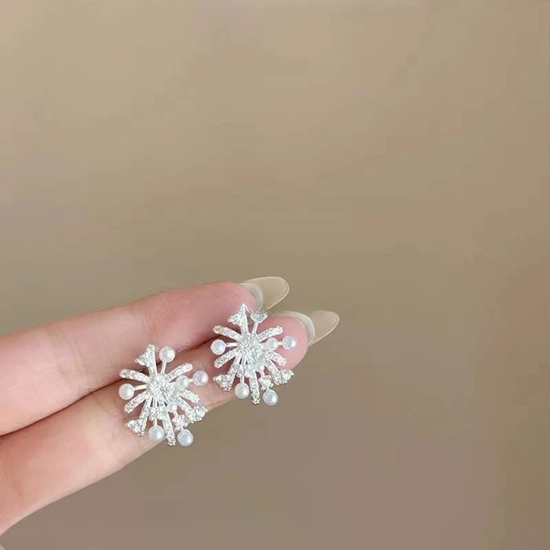 铜合金耳饰 小众百搭甜美耳钉气质轻奢精致耳环高级设计耳饰1901