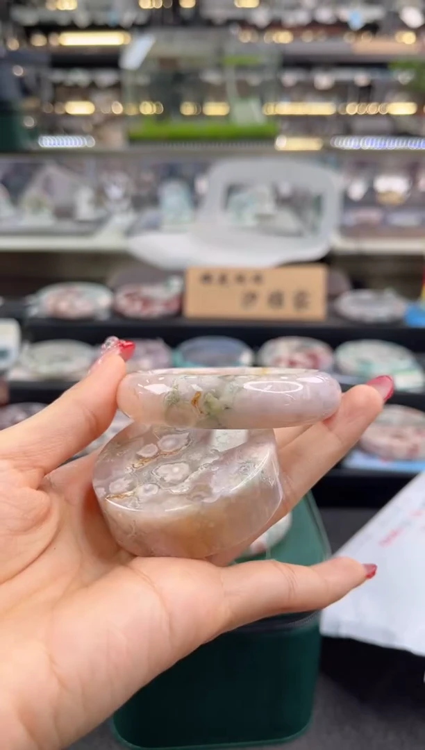 未镶嵌手镯石英质玉53圈口（赠品镯心）6751681