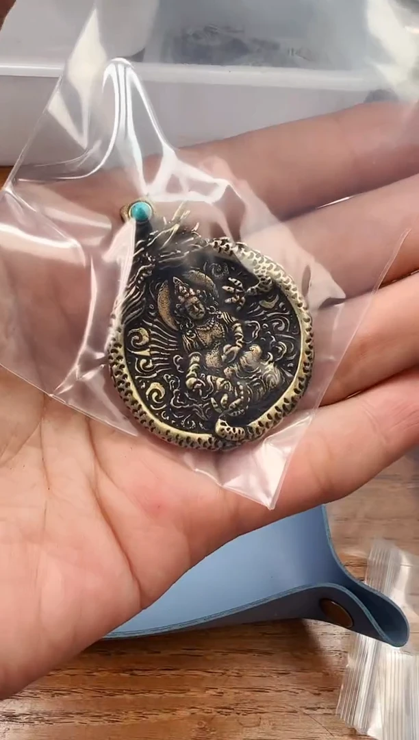 【闪购商品】树脂制品【 肖钟出品 】