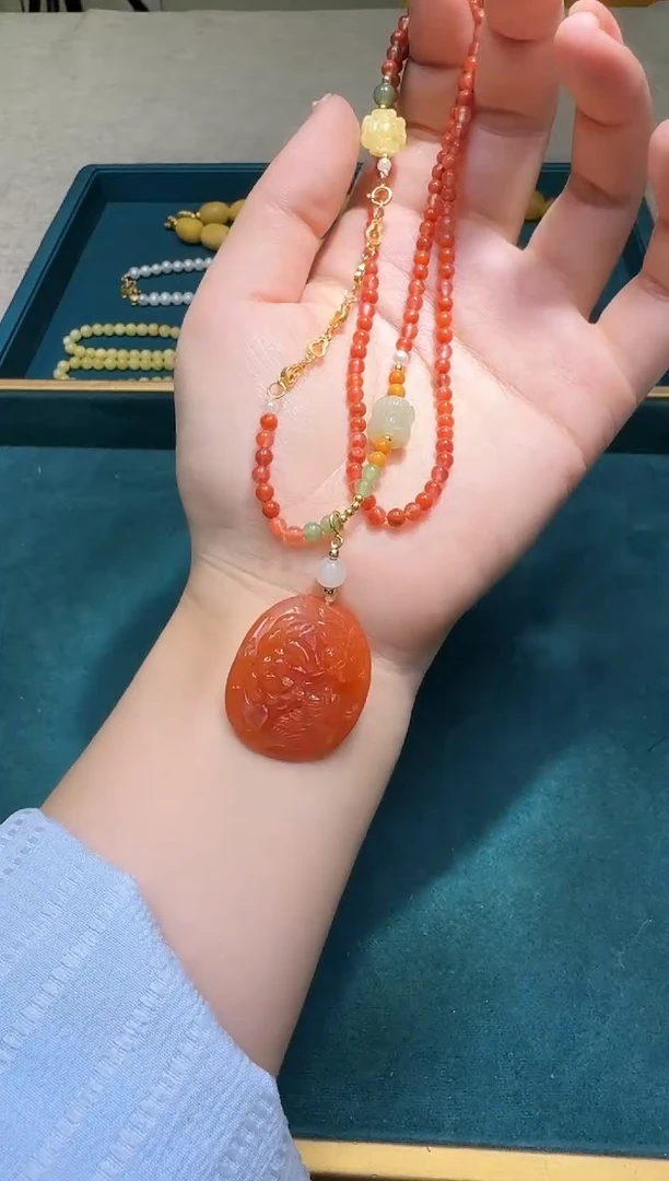 颈饰未镶嵌南红玛瑙多样性发一件 273