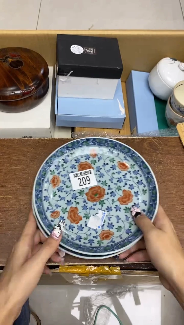 瓷片w***言隆莲瓷器欢迎大家