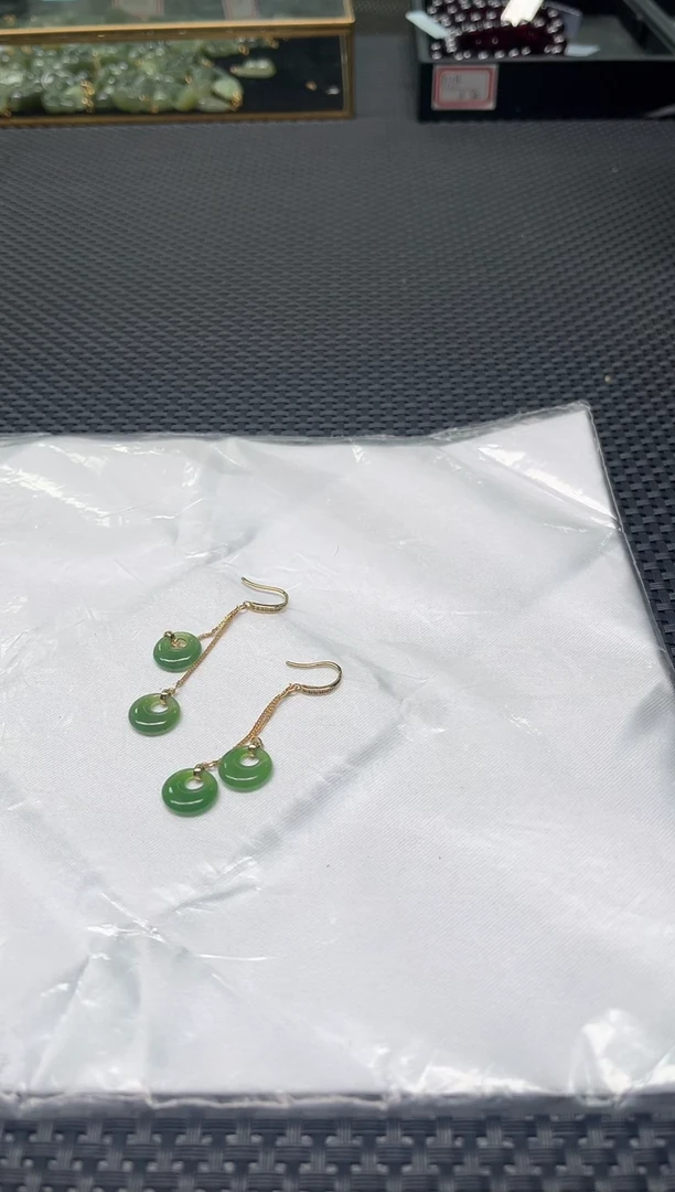 【闪购商品】和田玉耳坠银S925镶嵌多样性发1件