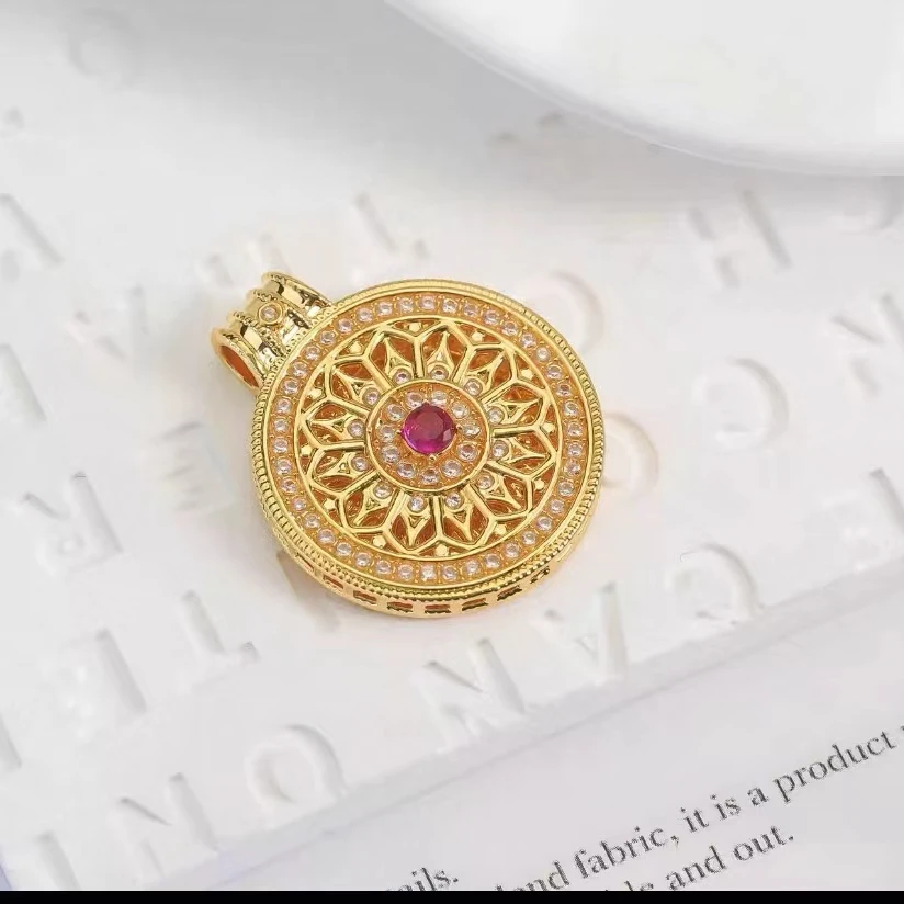 合成尖晶石【质检发货】【XH18K】罗盘吊坠新工艺送女友礼物（不含链）