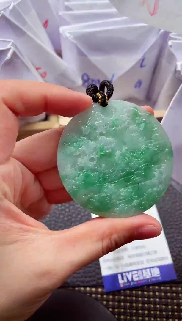 未镶嵌挂件翡翠000888