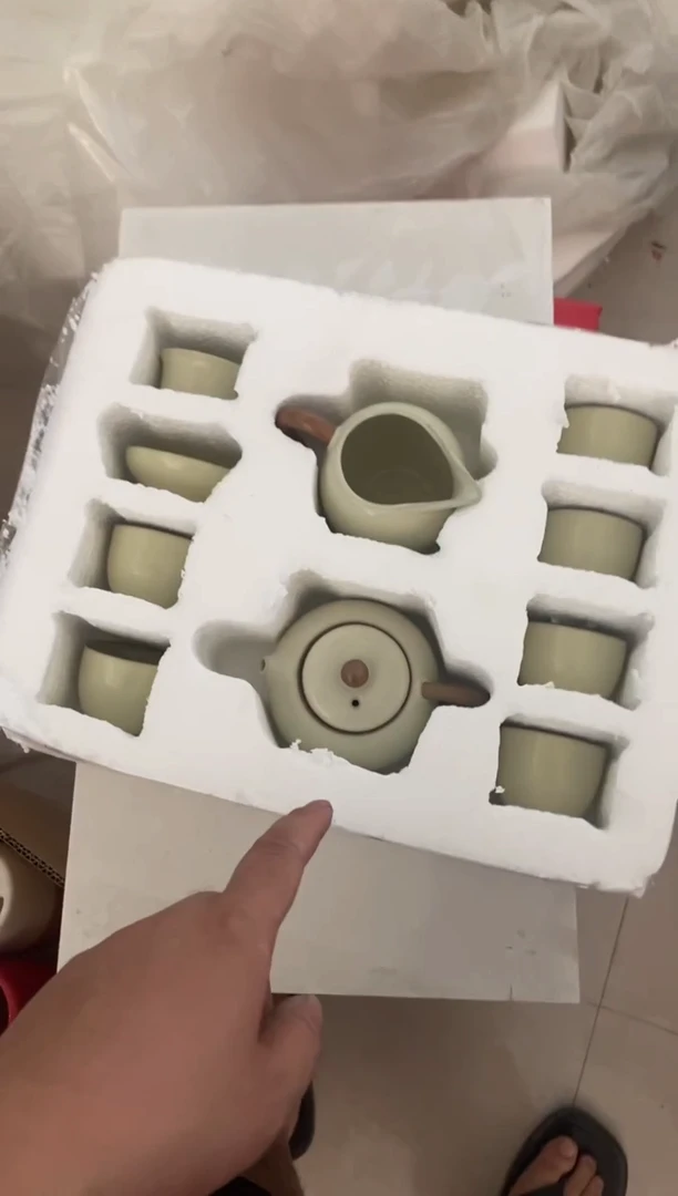 杯无运费险有瑕疵的摄影的产品有使用过的痕迹有点脏介意勿拍