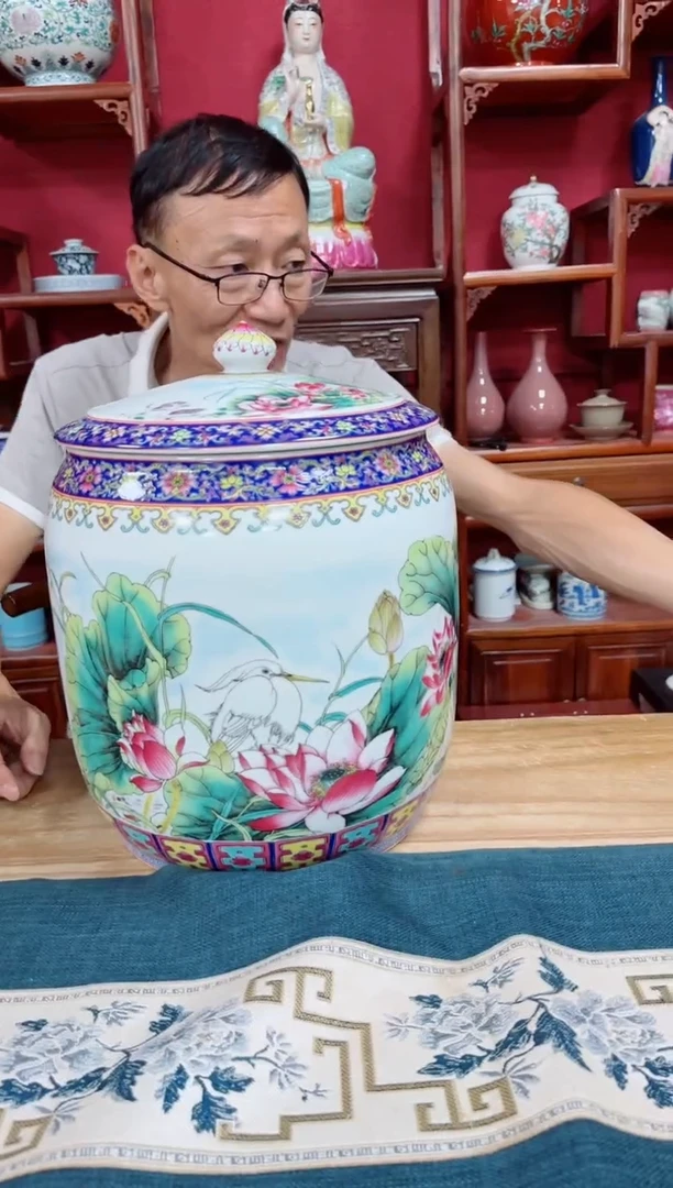 罐荷花陶瓷储物罐米缸