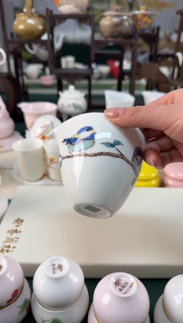 【闪购商品】瓷器 ······.......
