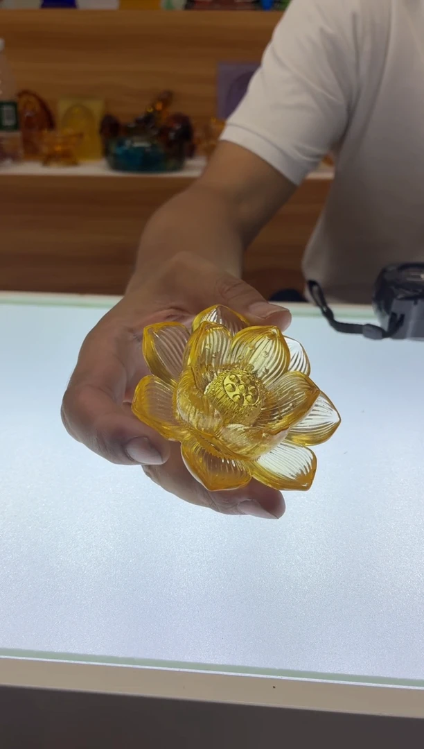 琉璃手工艺品佛前莲花金黄色8公分