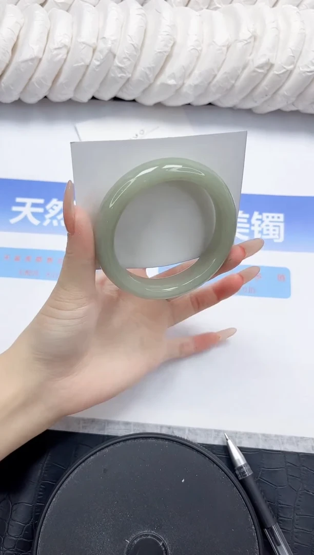 未镶嵌手镯石英质玉29-60
