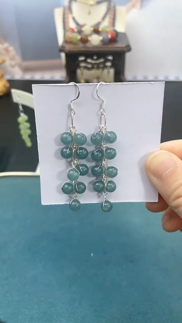 翡翠银S925镶嵌耳饰6mm蓝水鞭炮