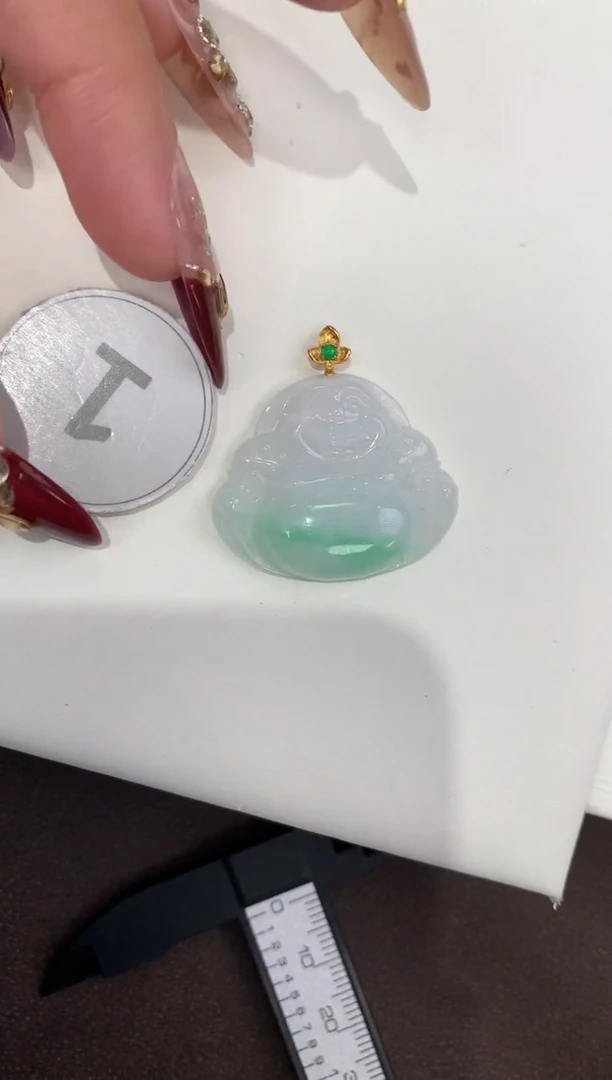 颈饰18K金镶嵌翡翠天然缅甸a货翡翠