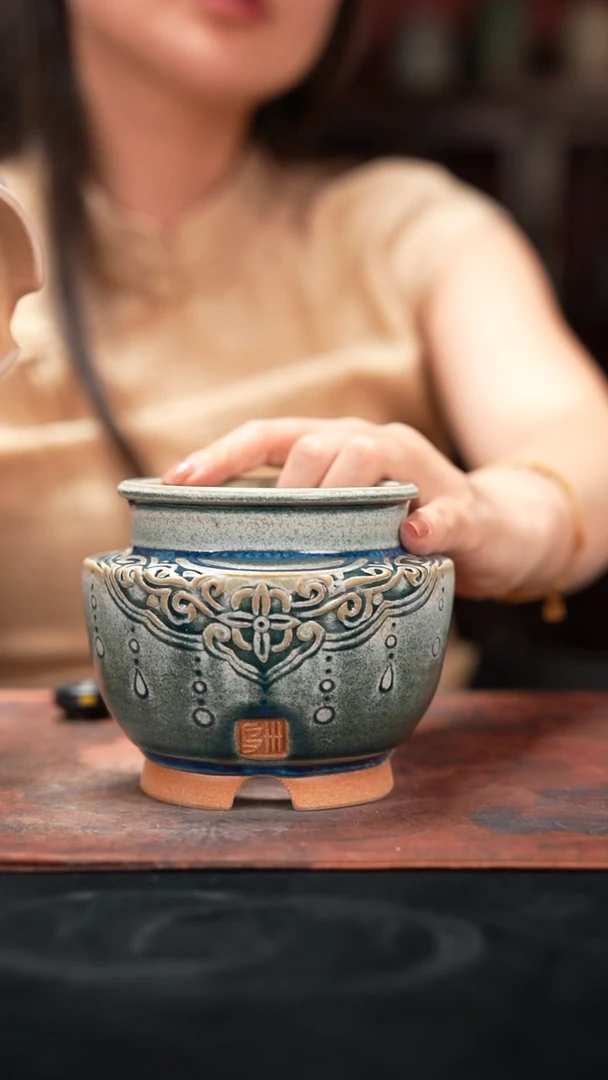 8-7-053花盆口径8瑕