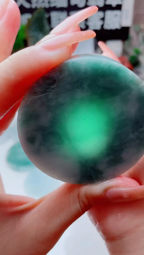 翡翠未镶嵌颈饰98......