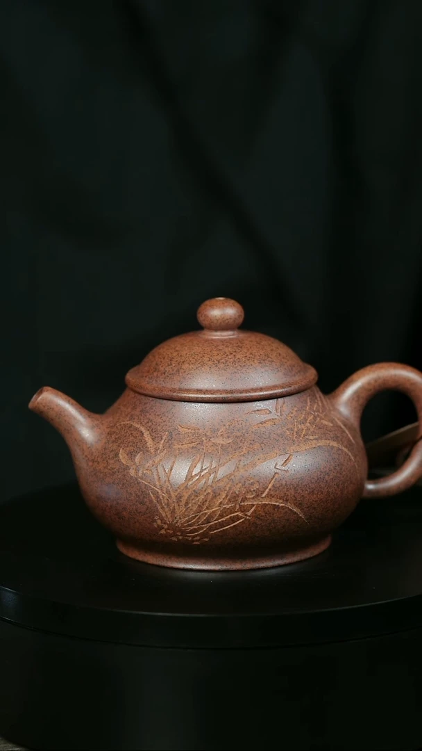 茶壶紫砂H2281赵翠虹天星竹刻潘壶