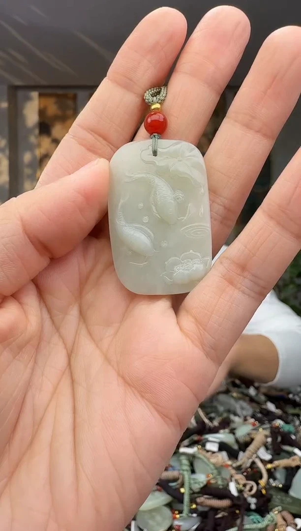未镶嵌和田玉挂件拍一发一