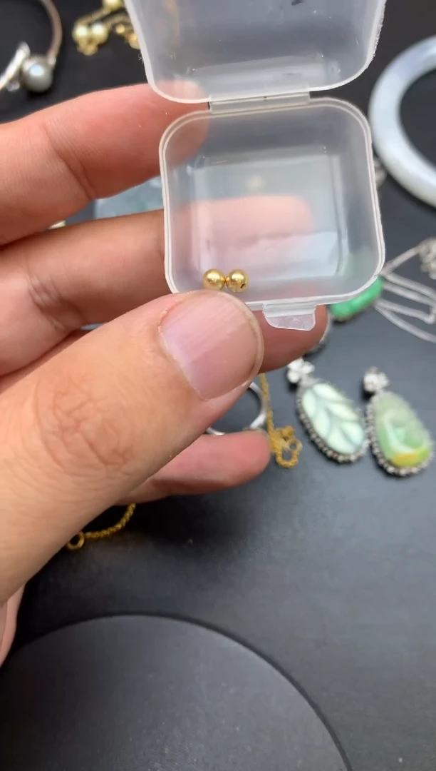 颈饰未镶嵌翡翠?***仙金珠4mm