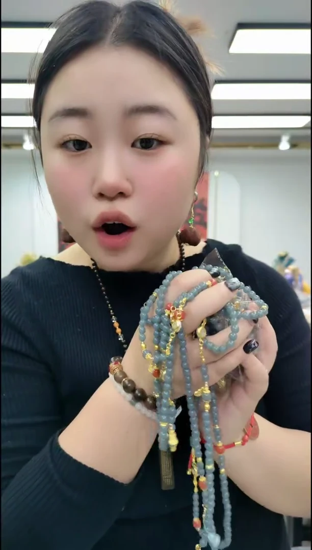 【闪购商品】翡翠颈饰未镶嵌0911蓝水三圈