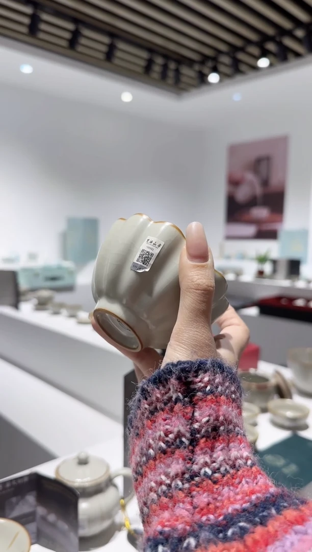 【闪购商品】小乔推荐如图所示