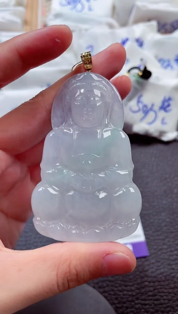 颈饰18K金镶嵌翡翠00002411