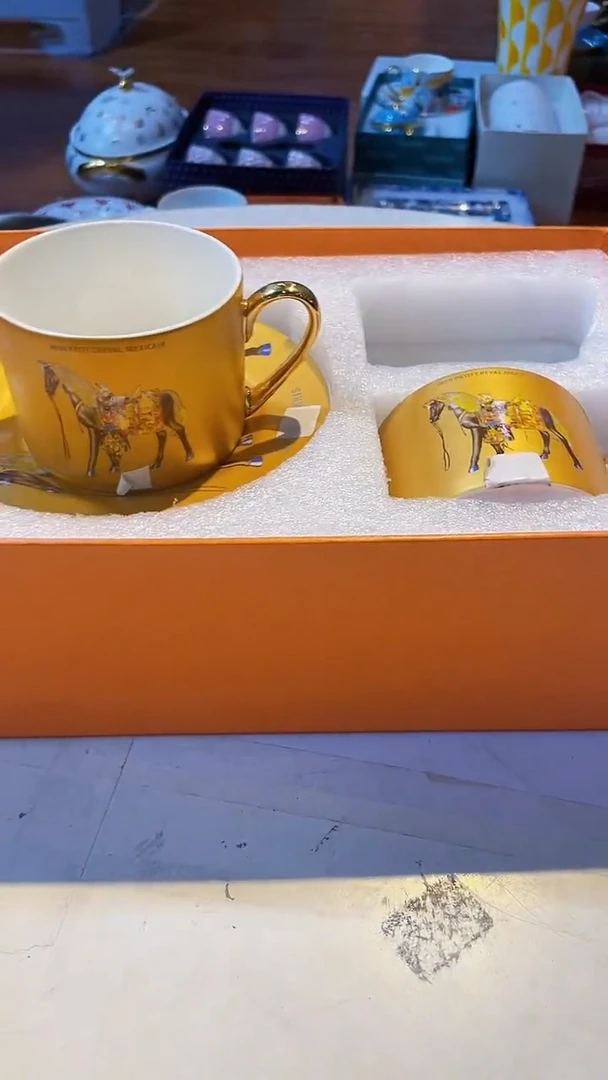 杯鸿辉家品牌瓷器，京东包邮！
