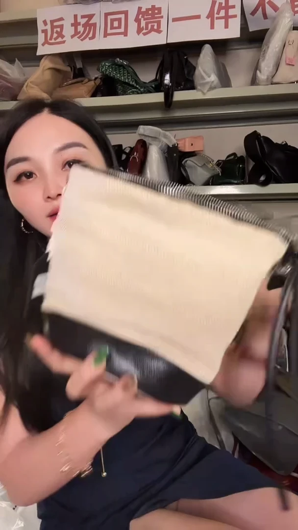 牛皮（革）编号珊瑚店清斜挎包真皮包时尚百搭包包