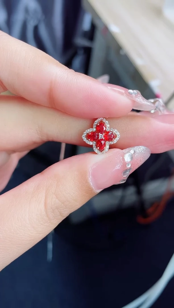 【闪购商品】彩色蓝宝石戒指银S925镶嵌戒指