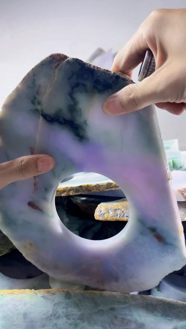 翡翠裸石玲* 缅甸翡翠A货陈8064