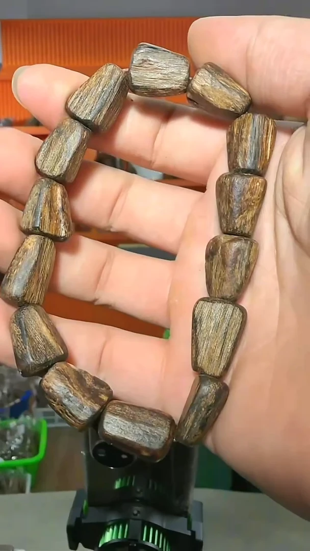 沉香手串236号紫伽罗18.6g多样性发一