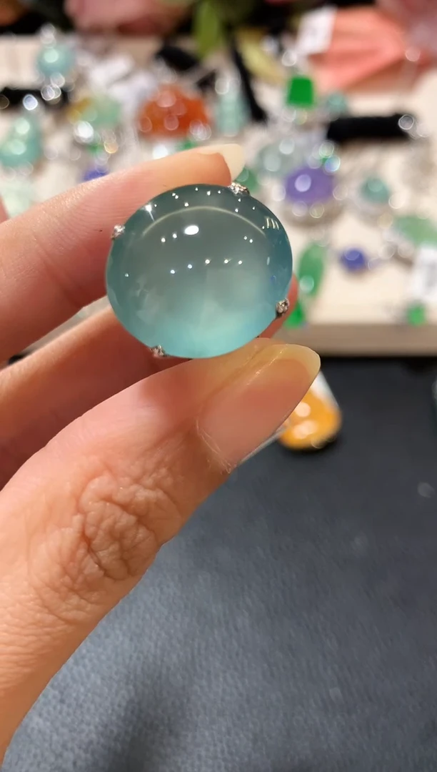 18K金镶嵌戒指翡翠陈*糖m52