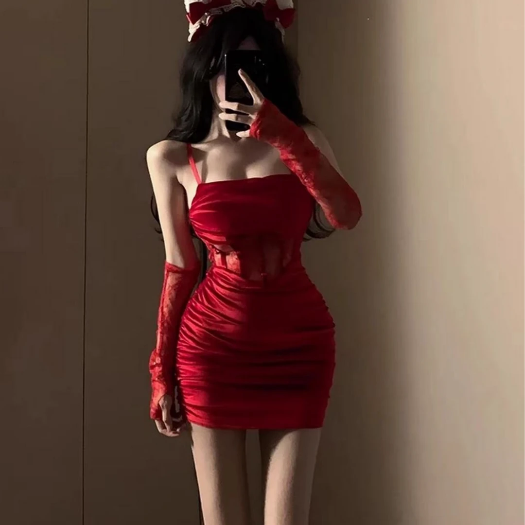 新款限定内衣性感辣妹御姐风穿搭收腰显瘦丝绒包臀吊带后妈裙战袍