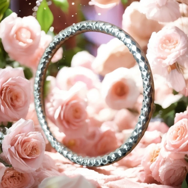 YZ021 锤纹银色精品手镯无礼盒