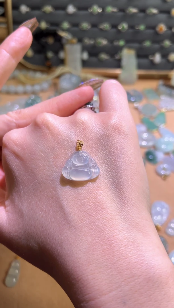 【闪购商品】翡翠颈饰18K金镶嵌佛公