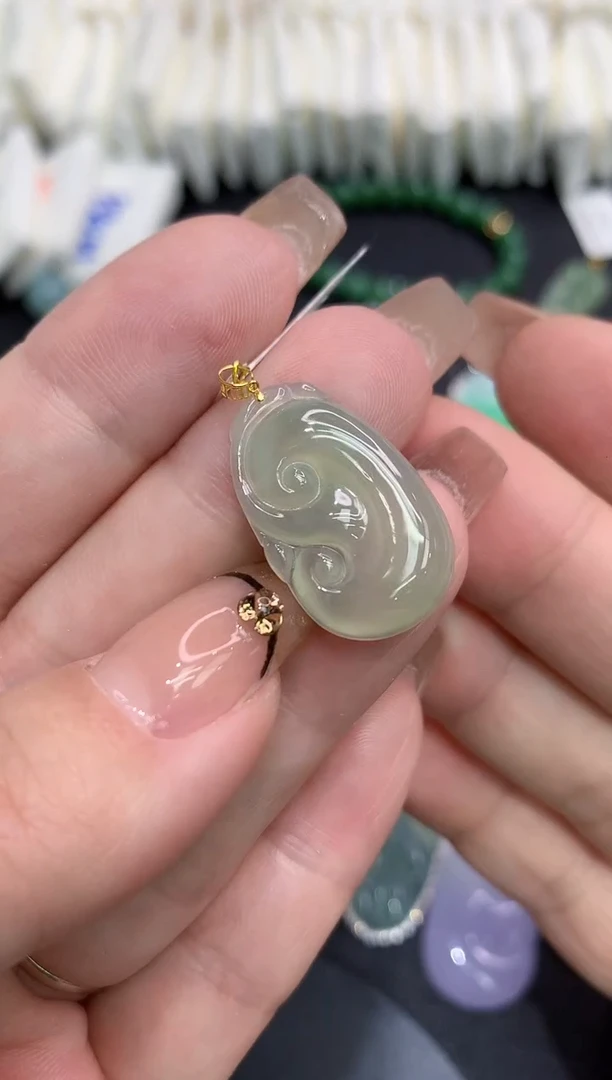 吊坠(不含链)18K金镶嵌翡翠11