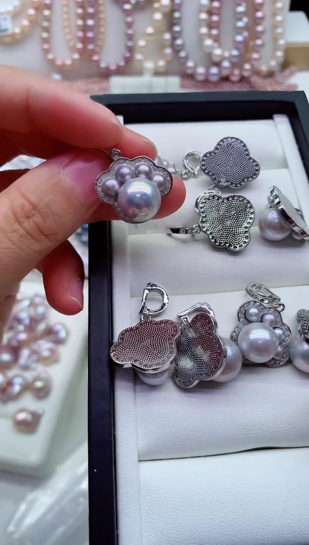 淡水珍珠合金吊坠(不含链)多样性发其一，非无暇