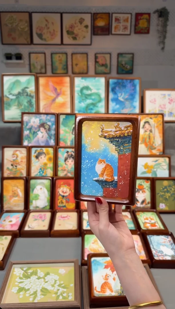 国画故宫猫咪六寸带框