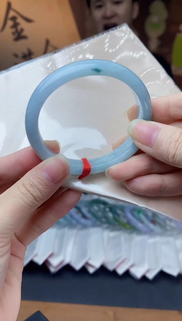 未镶嵌手镯翡翠天然缅甸A货翡翠手镯