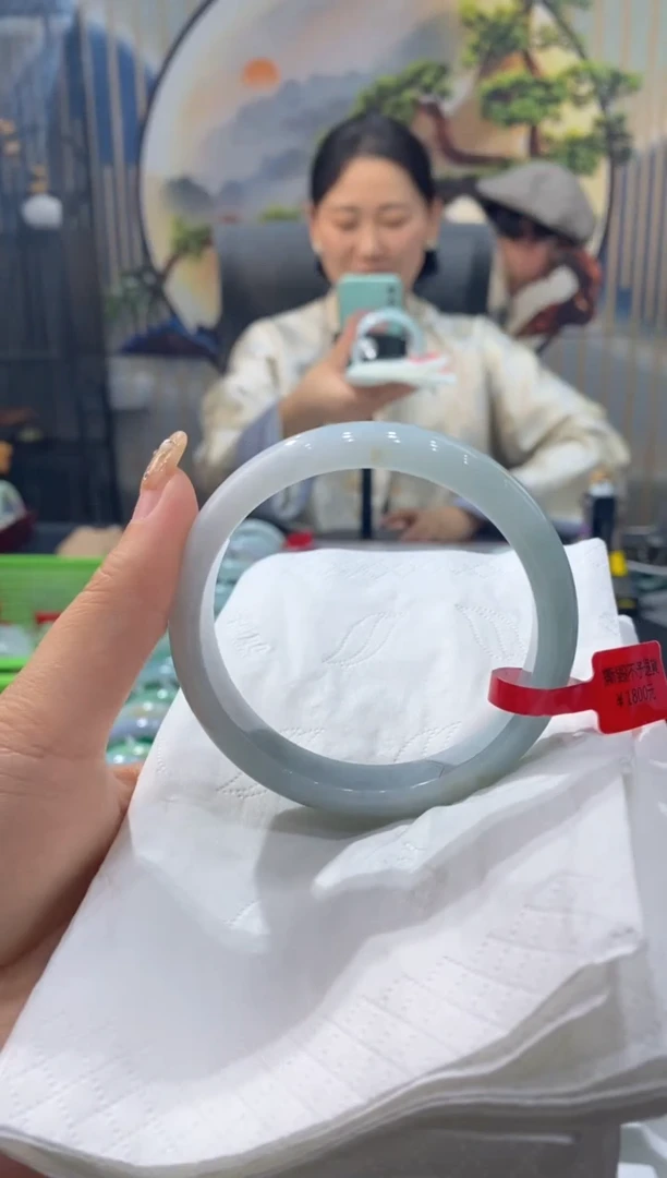 【闪购商品】翡翠手镯未镶嵌00003874