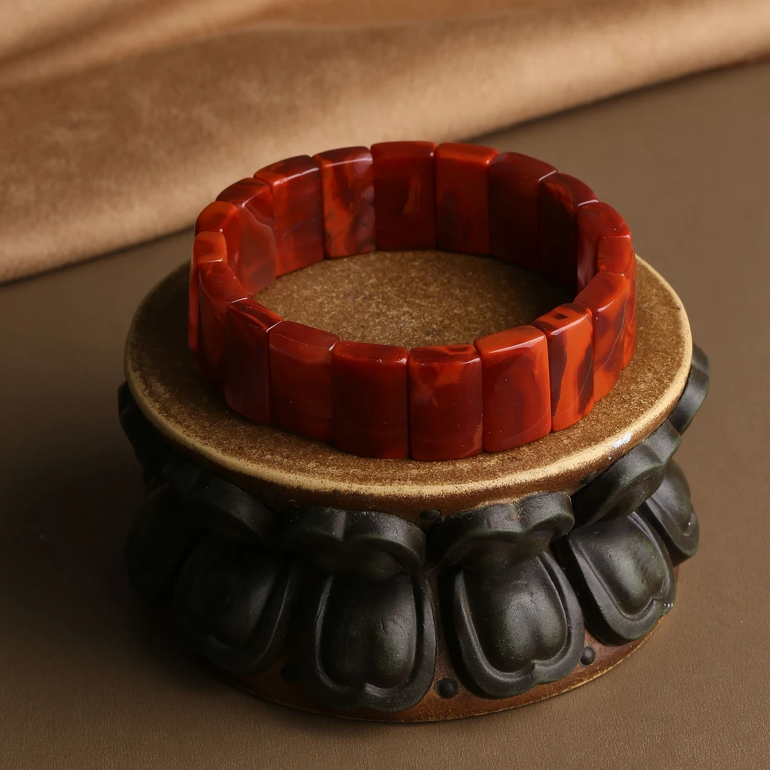 布达拉宫南红手串精美百搭