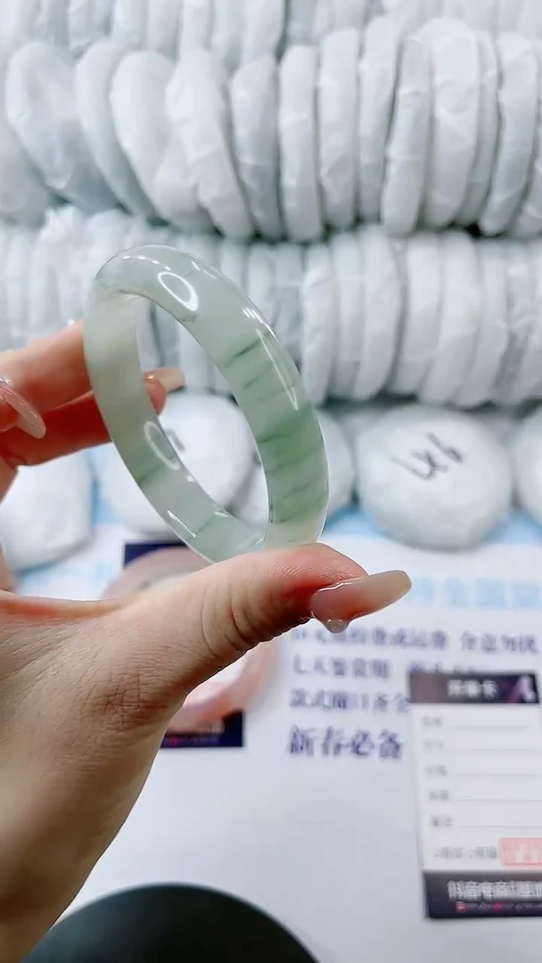 【闪购商品】石英质玉手镯未镶嵌0984849735-多样性发货